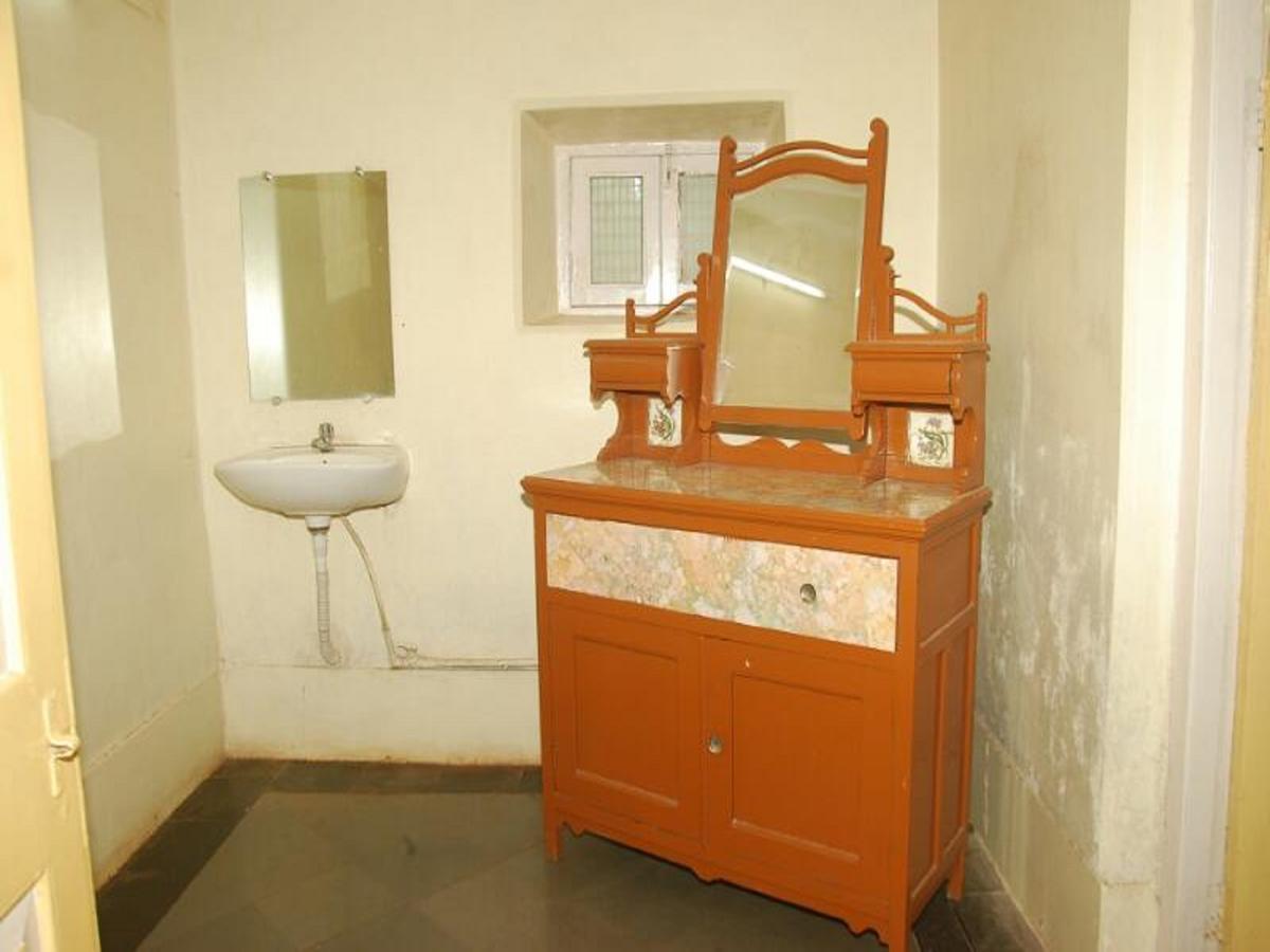 Cecil Hotel Matheran Extérieur photo