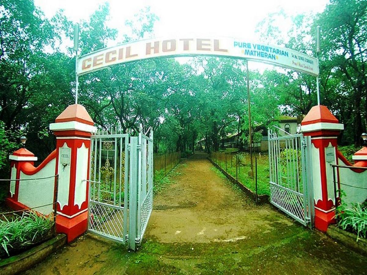 Cecil Hotel Matheran Extérieur photo